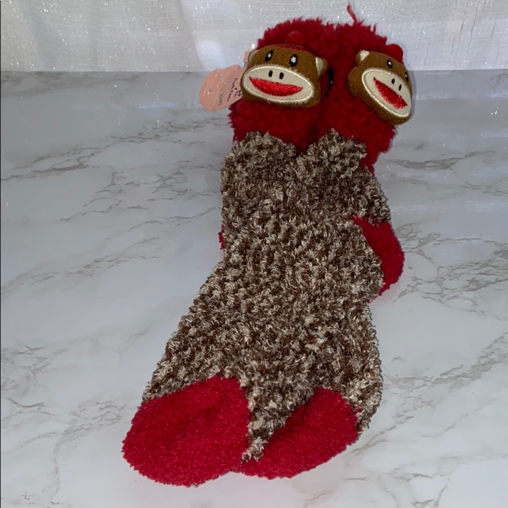 NWT Faux fur monkey socks